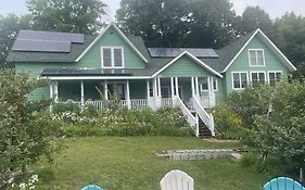 Lucy'S Place
